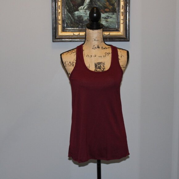 Bella Racerback Tank - Picture 4 of 16